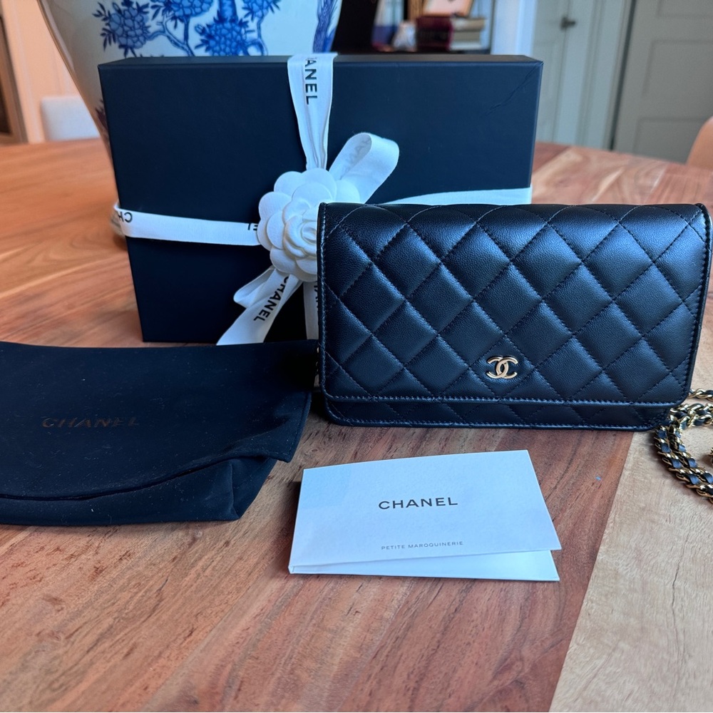 🤍Sold🤍Chanel wallet on chain black lambskin with gold hardware